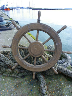 Wooden Ship's Wheel - DG7335